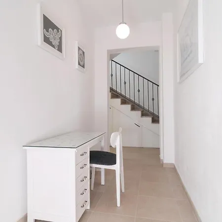 Holiday home Lovely In Stanici With Outdoor Swimming Pool