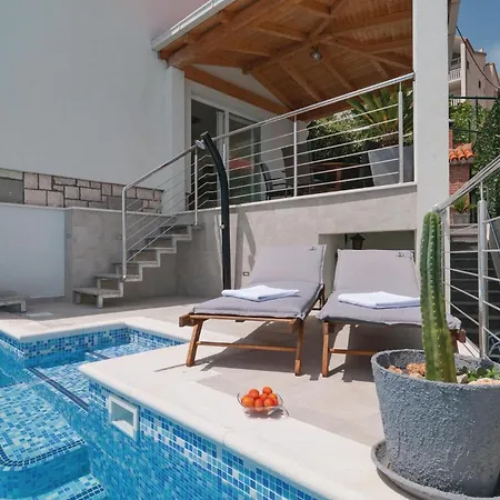 Lovely In Stanici With Outdoor Swimming Pool Holiday home *